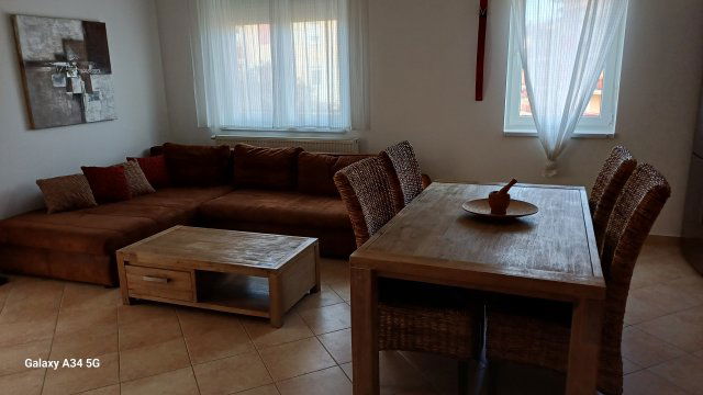 Kiadó téglalakás, albérlet, X. kerületben, Kismartoni úton