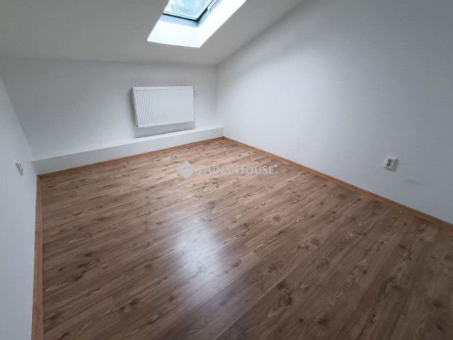 Eladó családi ház, Pilisen 34.99 M Ft, 4 szobás