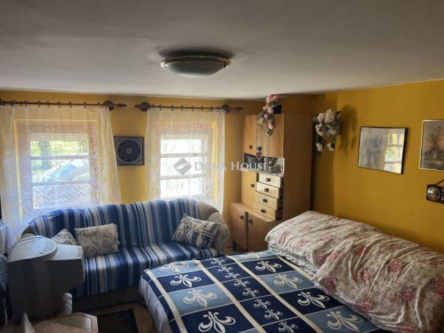 Eladó családi ház, Mesterin 23 M Ft, 2 szobás