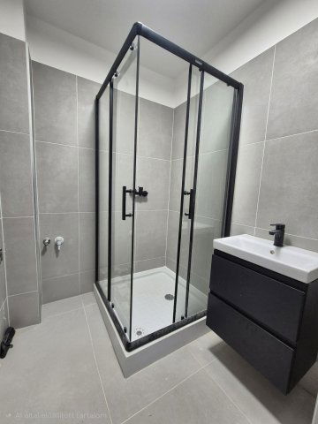 Eladó téglalakás, Pécsett, Bokor utcában 60 M Ft, 3 szobás