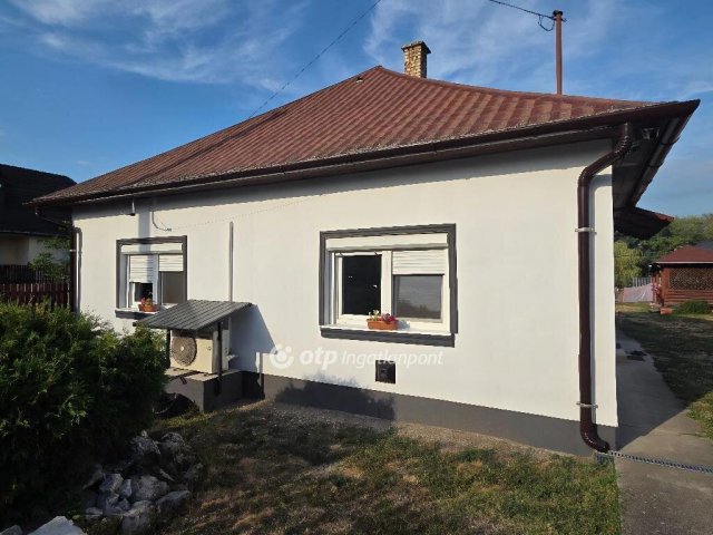 Eladó családi ház, Tiszapalkonyán 32.99 M Ft, 2 szobás