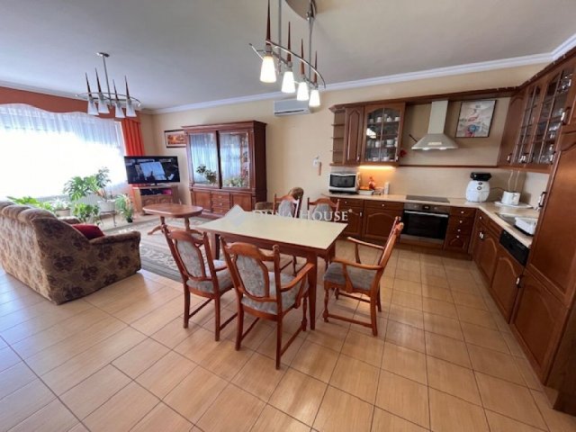 Eladó családi ház, Kecskeméten 109 M Ft, 3 szobás