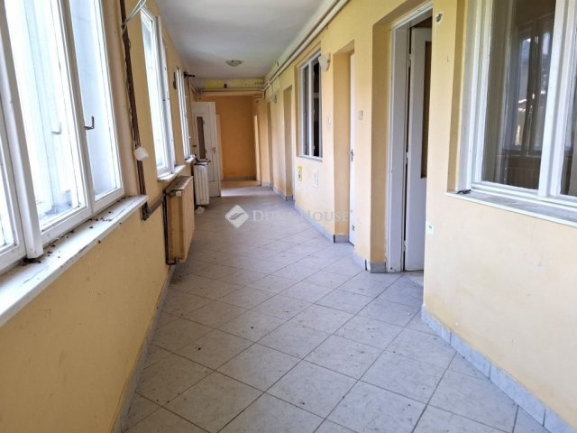 Eladó családi ház, Bozzaiban 37.5 M Ft, 4 szobás