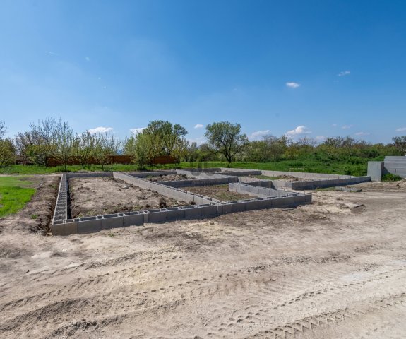 Eladó családi ház, Székesfehérvárott 179 M Ft, 4 szobás