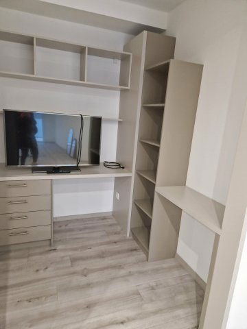 Kiadó téglalakás, albérlet, Pécsett 400 E Ft / hó, 2+1 szobás