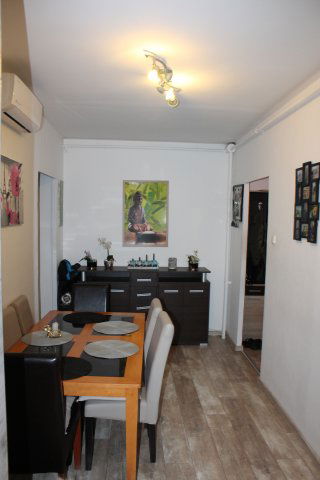 Eladó panellakás, Debrecenben, Derék utcában 68.5 M Ft, 3 szobás