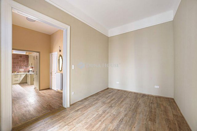 Kiadó téglalakás, albérlet, V. kerületben, Zoltán utcában