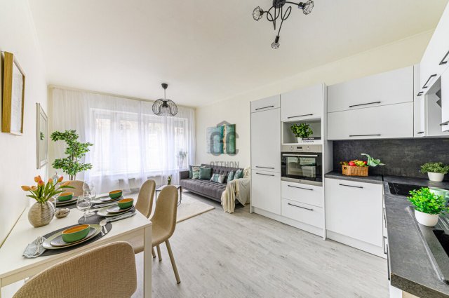 Eladó téglalakás, Budapesten, IX. kerületben 109.95 M Ft