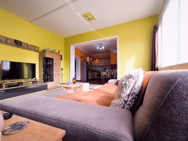Eladó családi ház, Pusztaszentlászlón 43 M Ft, 4 szobás