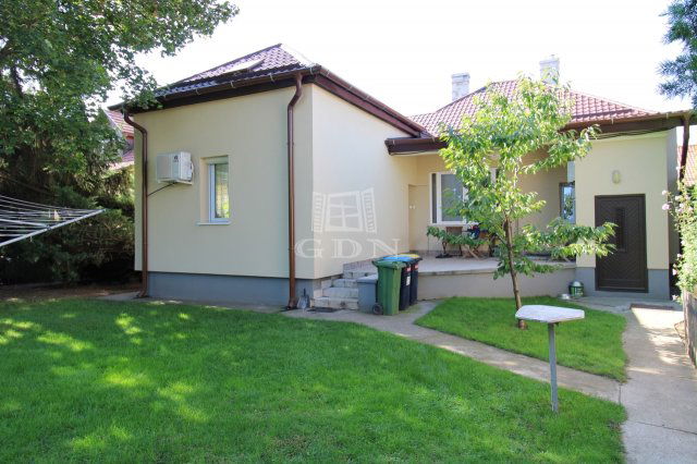 Eladó családi ház, Budapesten, XVI. kerületben 197 M Ft