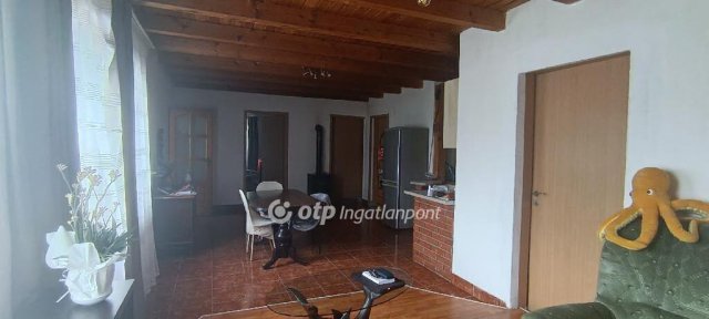 Eladó családi ház, Dömsödön 49.9 M Ft, 3 szobás
