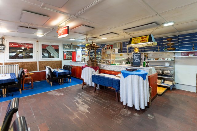 Eladó üzlethelyiség, Abonyban 90 M Ft / költözzbe.hu