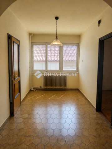 Eladó családi ház, Debrecenben 124 M Ft, 4 szobás