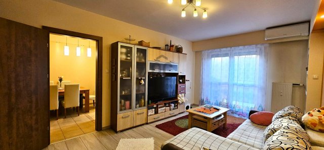 Eladó panellakás, Budapesten, III. kerületben 83.99 M Ft