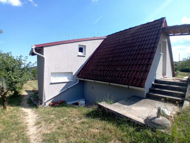 Eladó mezogazdasagi ingatlan, Balatonalmádiban 67 M Ft, 3 szobás