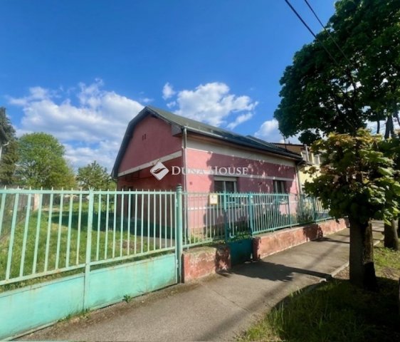 Eladó családi ház, Budapesten, XVIII. kerületben 73.9 M Ft