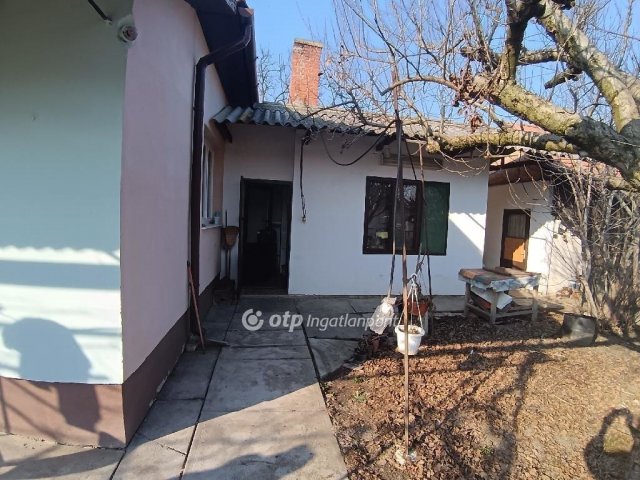 Eladó családi ház, Gyomaendrődön 16 M Ft, 3 szobás