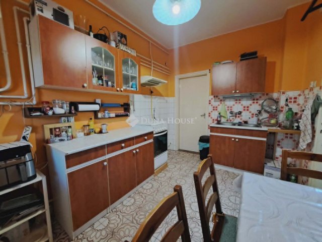 Eladó családi ház, Tiszafüreden, Borsóskert utcában 47 M Ft