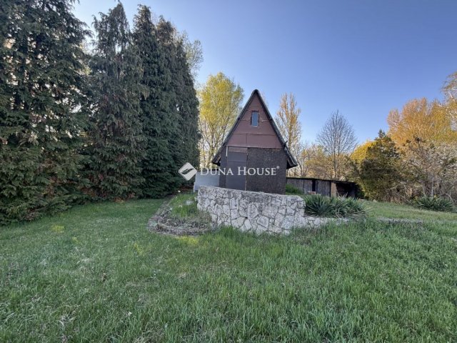 Eladó telek, Oroszlányban 9.9 M Ft / költözzbe.hu