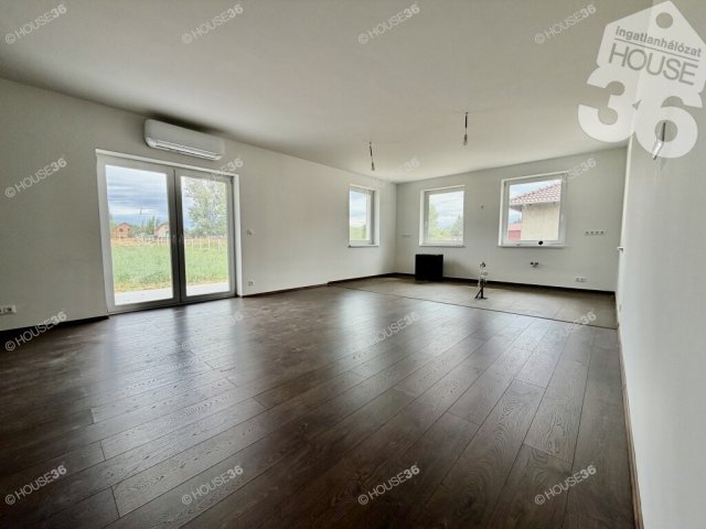 Eladó családi ház, Nagykátán 95 M Ft, 4 szobás