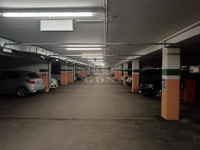 Eladó garázs, Budapesten, VIII. kerületben 9.1 M Ft