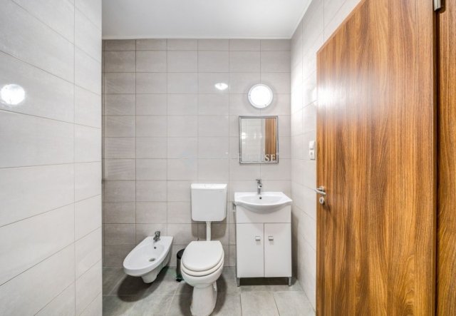 Eladó téglalakás, Budapesten, VII. kerületben 124 M Ft, 3 szobás