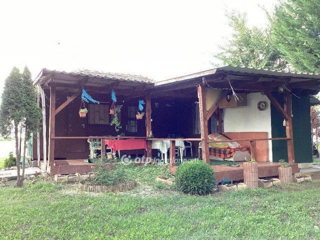 Eladó nyaraló, Mezőtúron 44 M Ft / költözzbe.hu