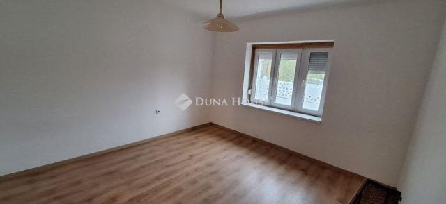 Eladó családi ház, Gödöllőn 79.9 M Ft, 4 szobás