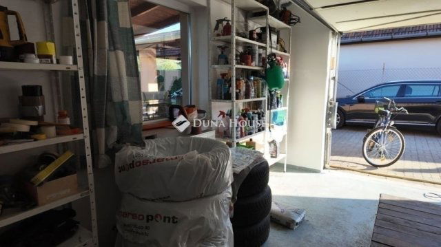 Eladó családi ház, Gyálon 129.99 M Ft, 6 szobás