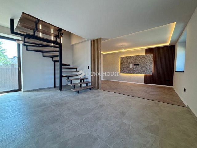 Eladó családi ház, Sárváron 89.9 M Ft, 4 szobás
