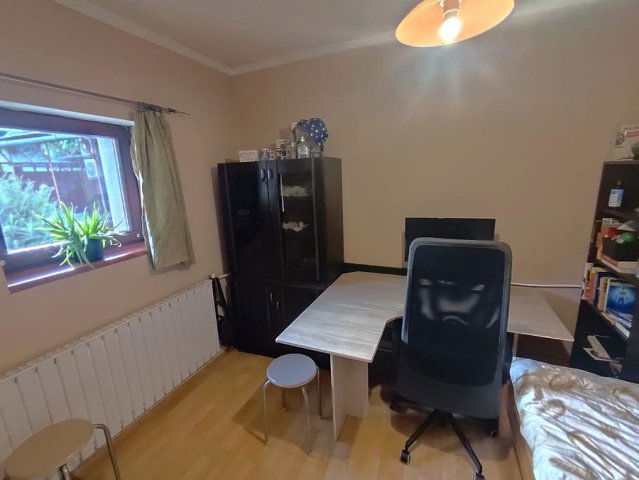 Eladó családi ház, Budapesten, IV. kerületben, Báthory utcában