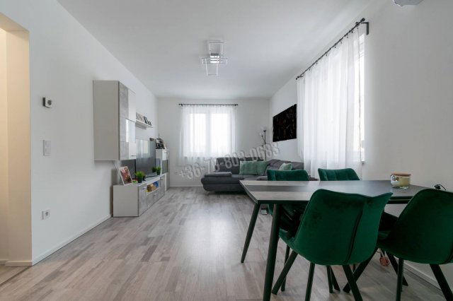 Eladó téglalakás, Rajkán 61.6 M Ft, 3 szobás