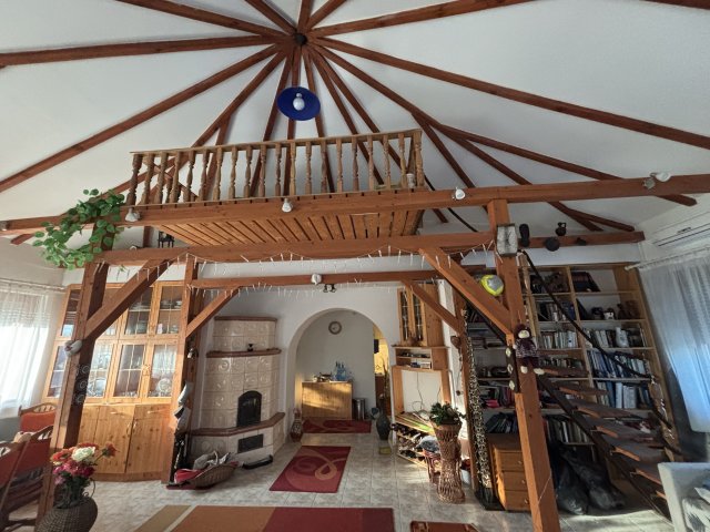 Eladó családi ház, Hajdúsámsonon 91.5 M Ft, 3 szobás