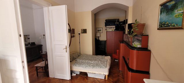 Eladó téglalakás, Budapesten, VI. kerületben 81.9 M Ft, 2 szobás