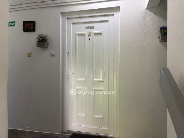 Eladó panellakás, Miskolcon 34.9 M Ft, 1+2 szobás