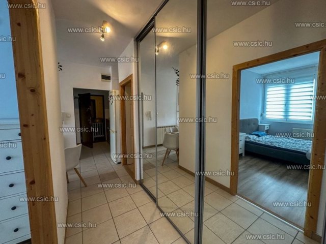Eladó téglalakás, Budapesten, II. kerületben 95 M Ft, 2 szobás