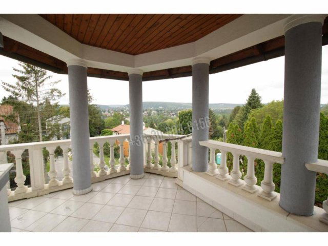 Eladó családi ház, Budapesten, II. kerületben 221 M Ft, 6 szobás