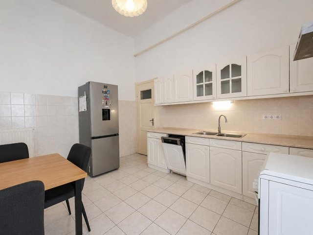 Eladó családi ház, Budapesten, XV. kerületben 135 M Ft, 4 szobás