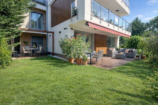 Eladó téglalakás, Budapesten, XII. kerületben 389 M Ft, 4 szobás