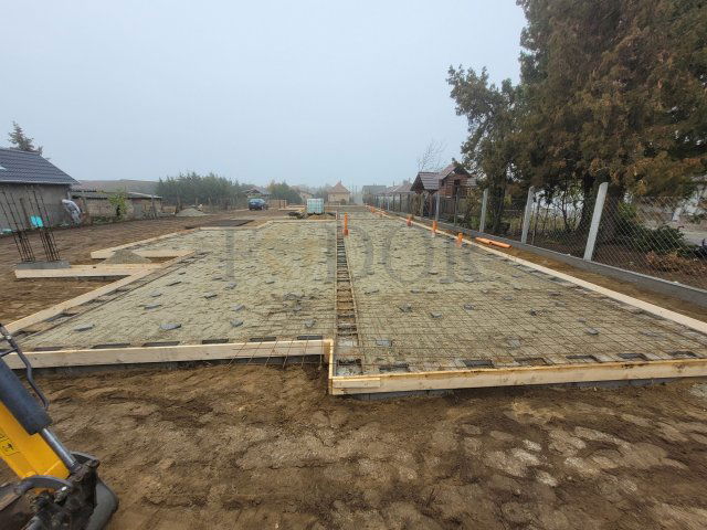 Eladó ikerház, Ócsán 94.9 M Ft, 5 szobás / költözzbe.hu