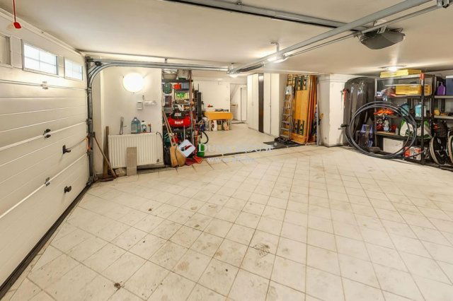 Eladó családi ház, Budapesten, II. kerületben 759.9 M Ft