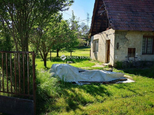 Eladó telek, Domonyban 27 M Ft / költözzbe.hu