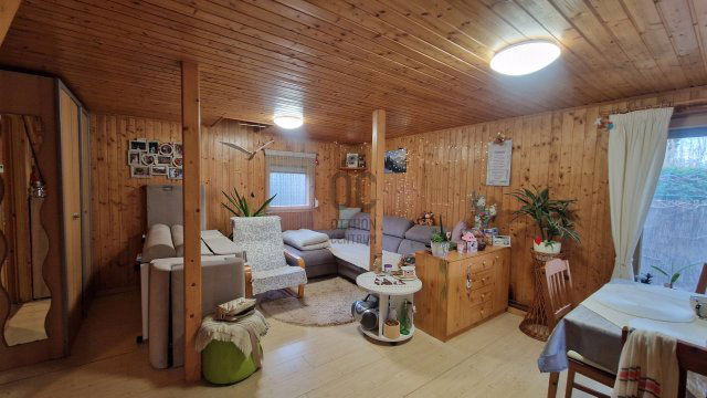 Eladó családi ház, Kiskunlacházán 49.9 M Ft, 3 szobás