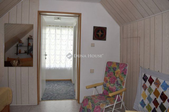 Eladó nyaraló, Borgátán 28 M Ft, 3 szobás