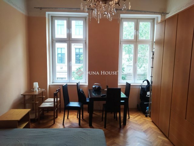 Kiadó téglalakás, albérlet, VII. kerületben, Dohány utcában