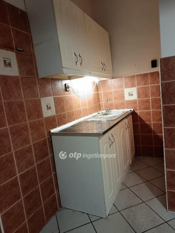 Eladó családi ház, Hajdúbagoson 35 M Ft, 3 szobás