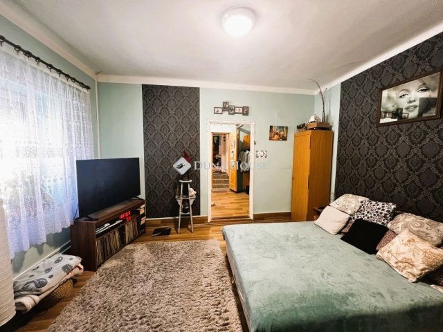 Eladó családi ház, Kesztölcön 54.346 M Ft, 4 szobás