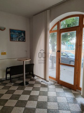 Eladó üzlethelyiség, Szolnokon 62 M Ft / költözzbe.hu