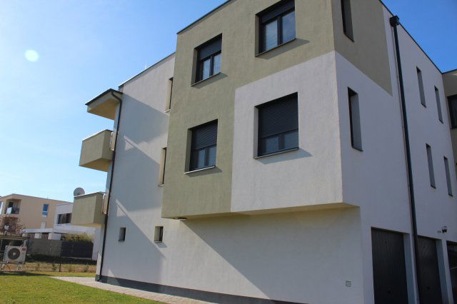 Eladó téglalakás, Debrecenben 87.9 M Ft, 3 szobás