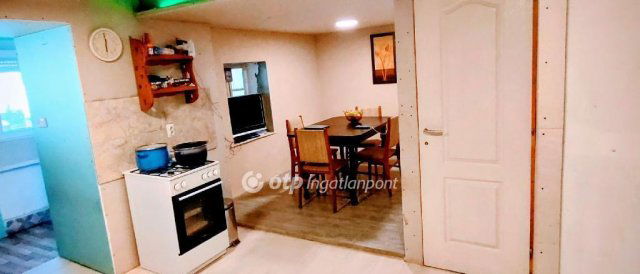 Eladó családi ház, Lovászpatonán 15.9 M Ft, 3 szobás